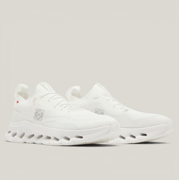 Кросівки ON Cloudtilt x Loewe All White (3MD30330108)